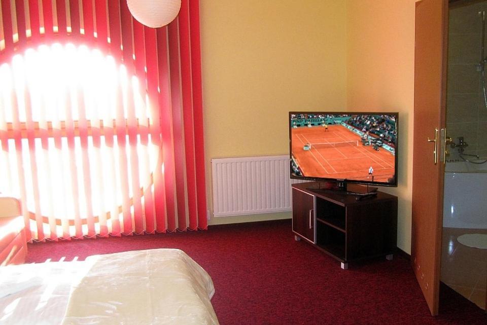 Hotel Tenis Chrząstowice Room photo