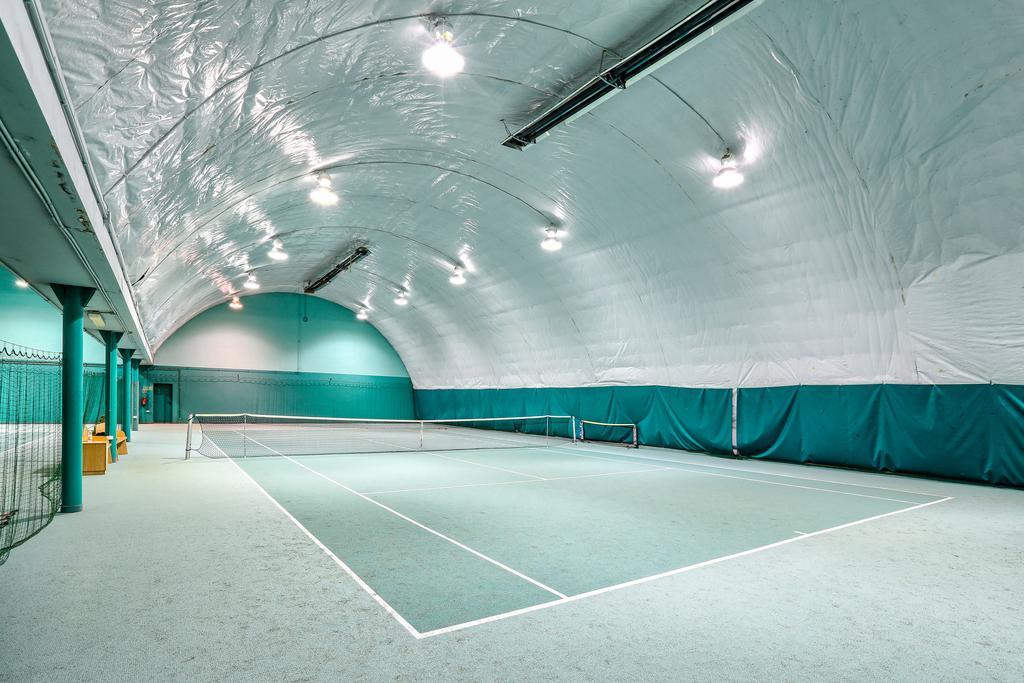 Hotel Tenis Chrząstowice Exterior photo